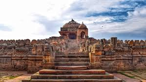Temples & Heritage
